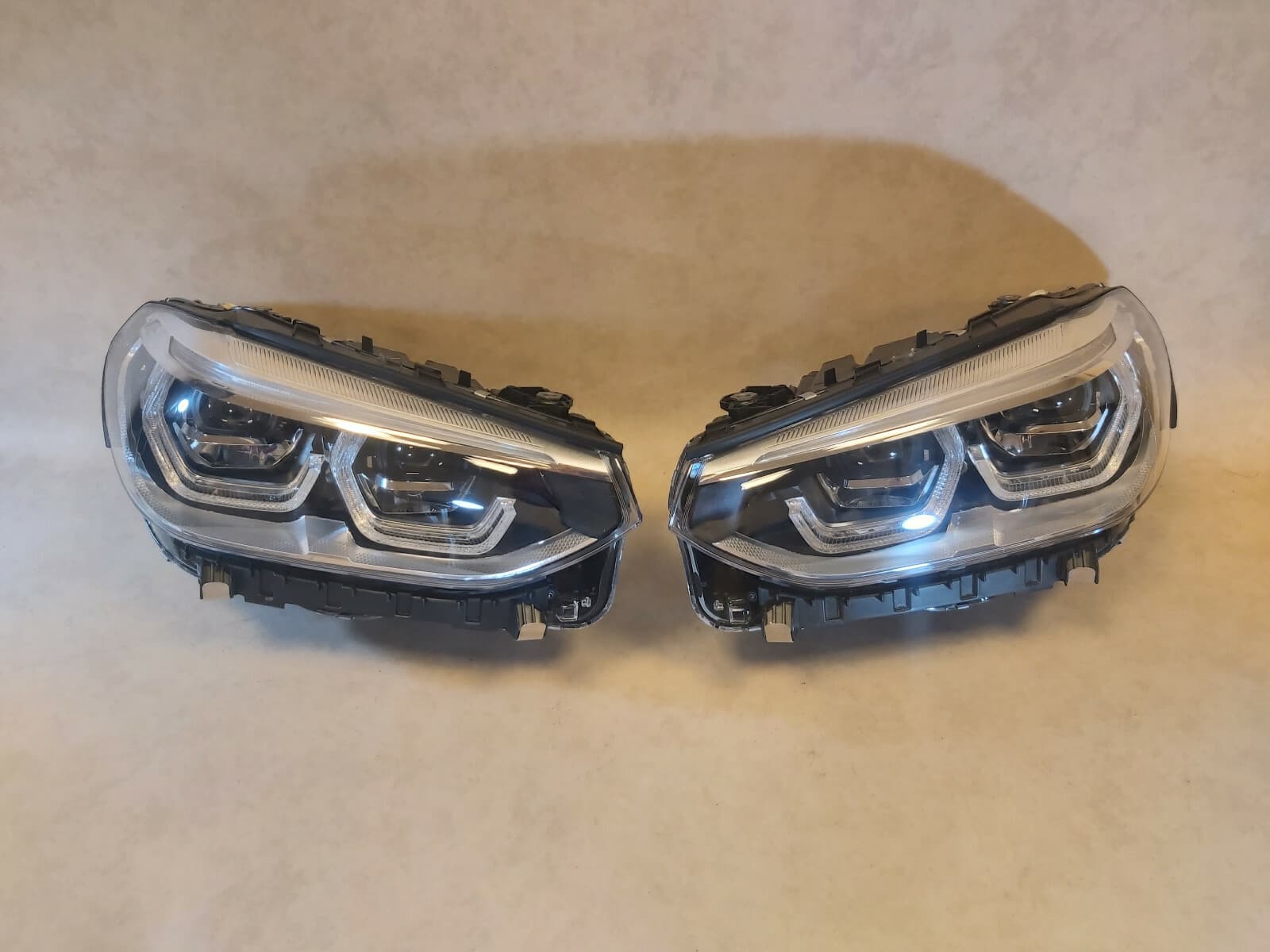 BMW X3 G01 G08 F97 X4 G02 F98 GENUINE Full Led Adaptive Headlight SET EU Spec