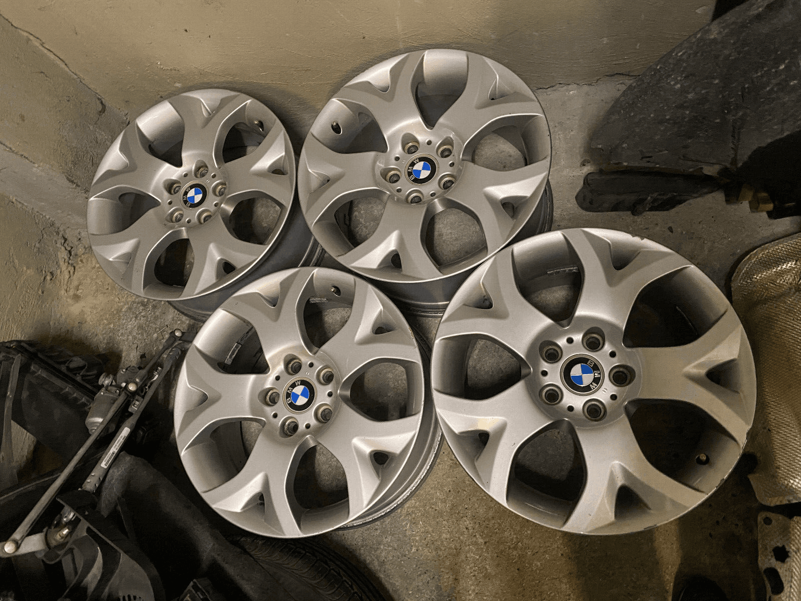 BMW OEM BMW E83 X3 E53 X5 "18" Style Y-Spoke Alloy Wheel Set