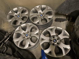 BMW OEM BMW E83 X3 E53 X5 "18" Style Y-Spoke Alloy Wheel Set — thumbnail 9
