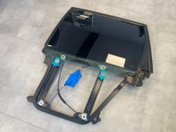 VW VW Touareg GENUINE Left Rear Window Lift With Glass 7L0839461D — thumbnail 3