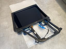 VW VW Touareg GENUINE Left Rear Window Lift With Glass 7L0839461D — thumbnail 10