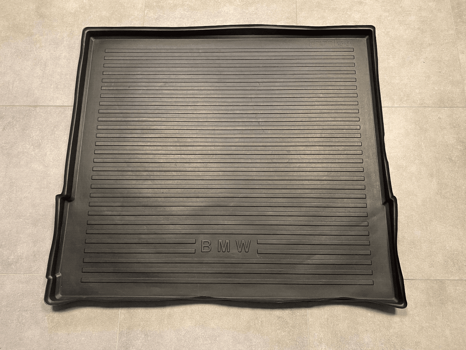 GENUINE BMW X5 E70 / E70 LCI Rubber mat in luggage compartment 51470444754
