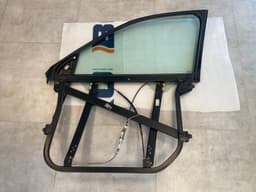 VW VW Touareg GENUINE Right Front Window Lift With Glass 7L0837354 — thumbnail 8