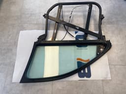 VW VW Touareg GENUINE Right Front Window Lift With Glass 7L0837354 — thumbnail 10