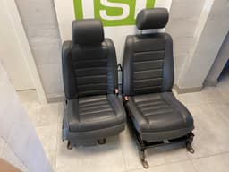 VW GENUINE VW TOUAREG 2004-2010 FRONT SEATS — thumbnail 2