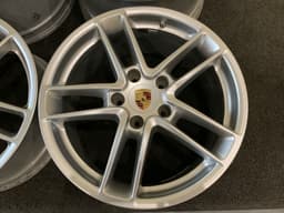 BMW Porsche Panamera 970 Turbo II Genuine Alloy Wheels Rim SET R19 9J 10J Facelift — thumbnail 4