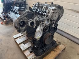 MERCEDES-BENZ Mercedes G class W463 G400 GENUINE OM628 V8 Diesel Engine Motor A6280102600 — thumbnail 3