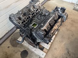 MERCEDES-BENZ Mercedes G class W463 G400 GENUINE OM628 V8 Diesel Engine Motor A6280102600 — thumbnail 5
