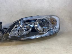 VOLVO OEM Volvo XC60 Halogen Headlights Lamp Set LHD — thumbnail 3