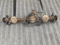 MERCEDES-BENZ Mercedes G class W463 GENUINE Rear Axle A4633505400 — thumbnail 2