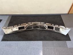 BMW BMW 7 E23 GENUINE FRONT BUMPER TRIM SPOLER FACELIFT FROM 09/1982 Year — thumbnail 10