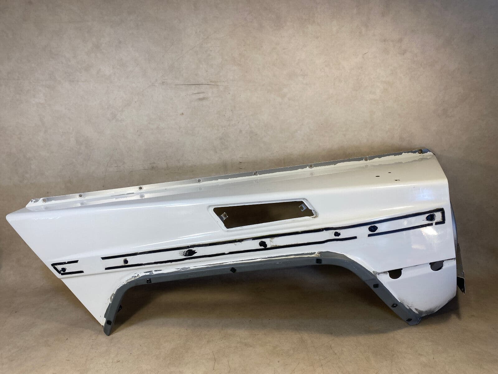 Mercedes G class W463 GENUINE Front Fender Right A4638806806 02-07 Year