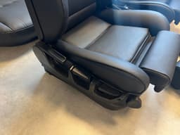 BMW BMW 7 E23 Facelift Black Salon Leather Sport Seat SET Heating SCHWARZ — thumbnail 3