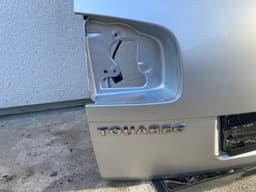VW VW Touareg GENUINE Rear Trunk 7L6827445C — thumbnail 2