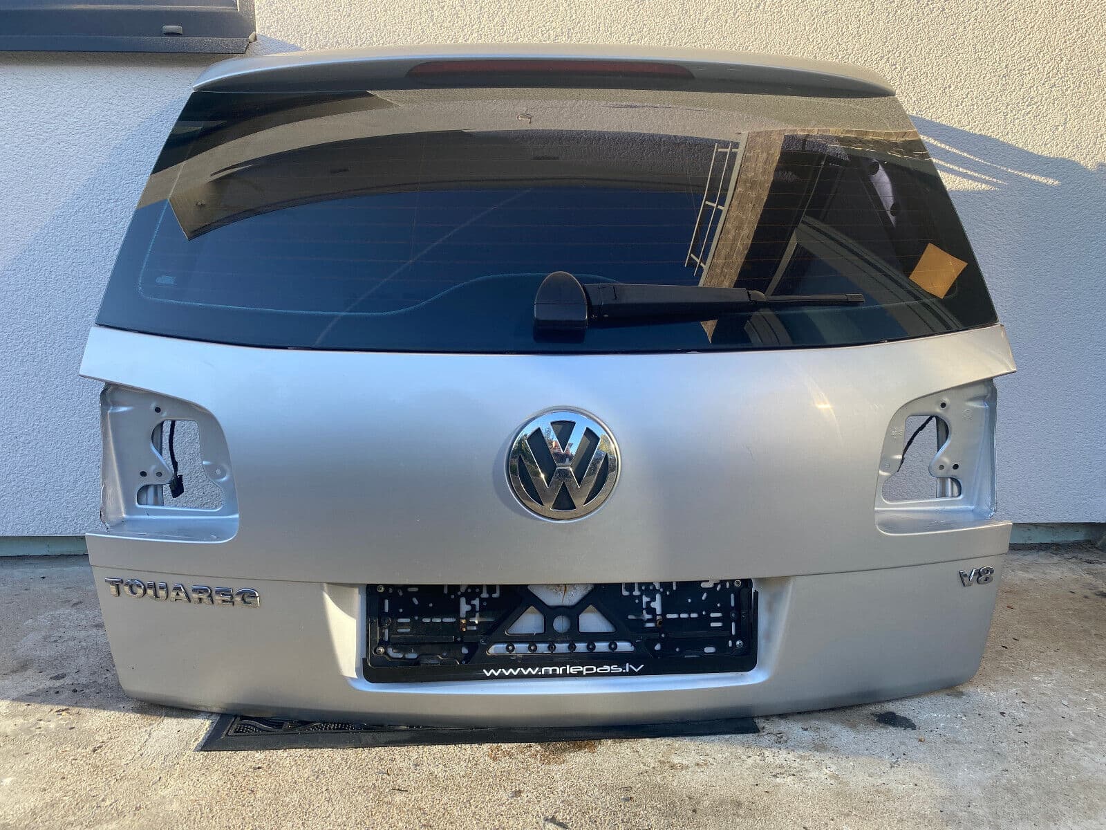 VW VW Touareg GENUINE Rear Trunk 7L6827445C