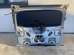 VW VW Touareg GENUINE Rear Trunk 7L6827445C — thumbnail 8