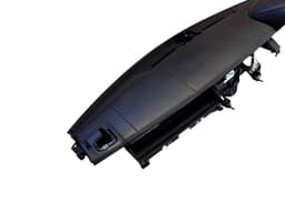 LAND ROVER Land Rover Range Rover Sport L320 Front Ebony black Leather dashbord RHD Car — thumbnail 2