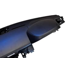 LAND ROVER Land Rover Range Rover Sport L320 Front Ebony black Leather dashbord RHD Car — thumbnail 3