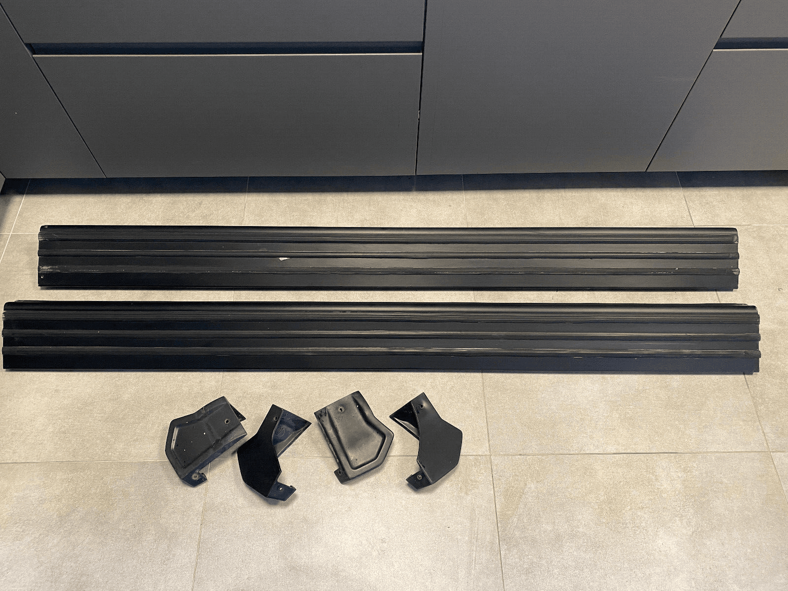 Mercedes G class W463 GENUINE Doorstep SET Running Boards Side Steps