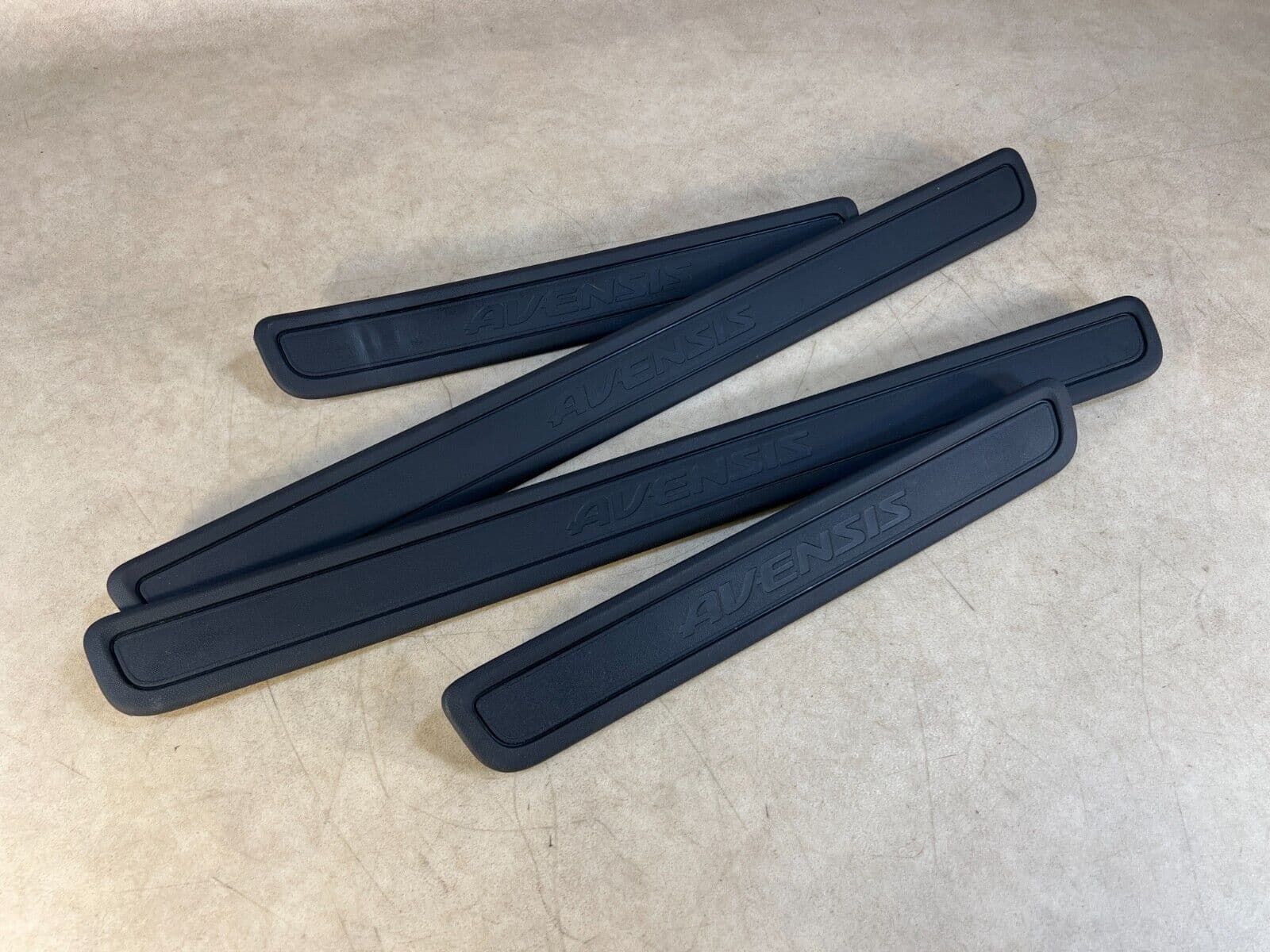 TOYOTA TOYOTA AVENSIS T27 2009 FRONT REAR LEFT RIGHT DOOR COVER TRIM SILL SET 4 PCS