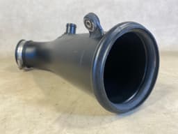 MERCEDES-BENZ Mercedes G class W463 GENUINE CONNECTION INTAKE PIPE LEFT A4635200204 — thumbnail 4