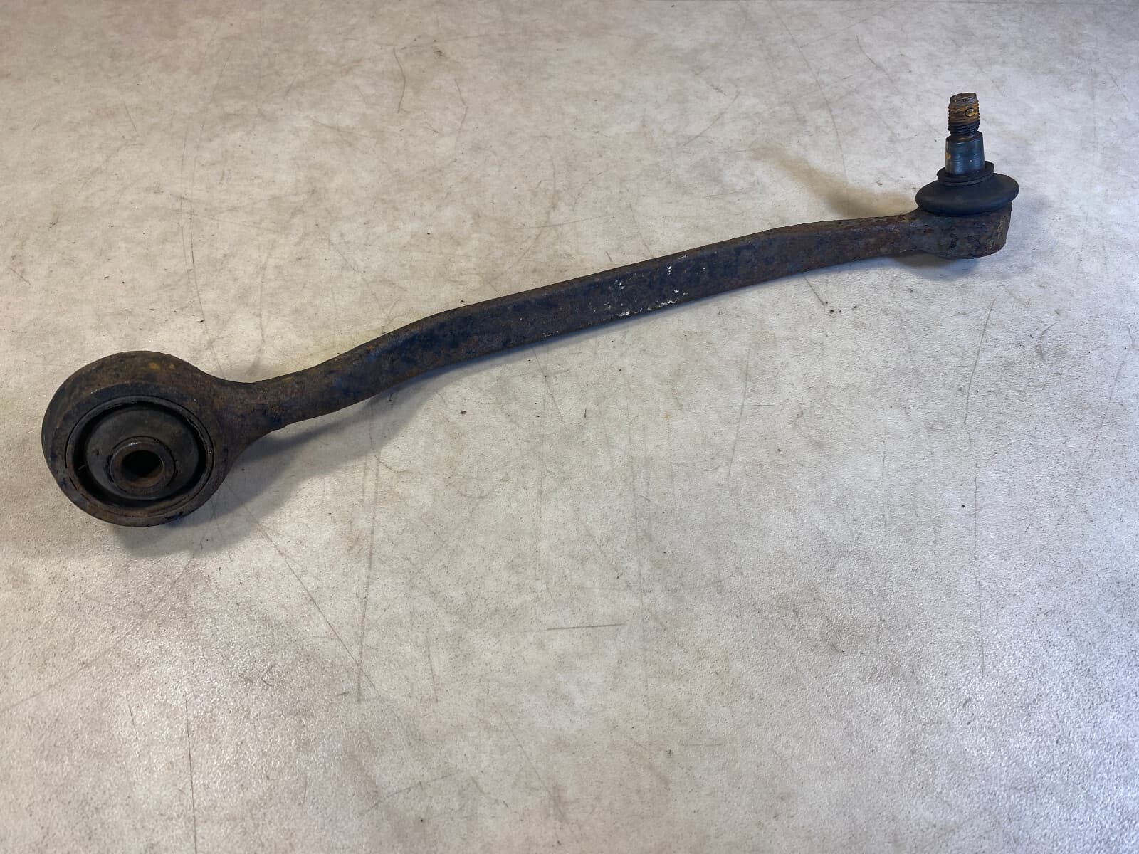 BMW BMW 7 Series E23 Front Right Pull Rod 11182511R