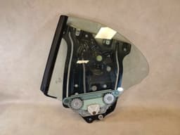 BMW BMW Cabrio 6 F12 LCI Genuine Side Window, Green Left with Motor & Window Lifter — thumbnail 1