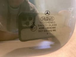 MERCEDES-BENZ Mercedes G class W463 GENUINE Rear Right Trunk Window Toned A4636733610 — thumbnail 3