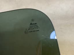 MERCEDES-BENZ Mercedes G class W463 GENUINE Rear Left ore Right Door Window Toned A4637350910 — thumbnail 4