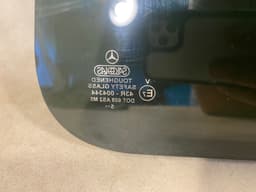 MERCEDES-BENZ Mercedes G class W463 GENUINE Rear Right Trunk Window Toned A4636733610 — thumbnail 9