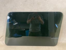MERCEDES-BENZ Mercedes G class W463 GENUINE Rear Left Trunk Window Toned A4636731910 — thumbnail 1