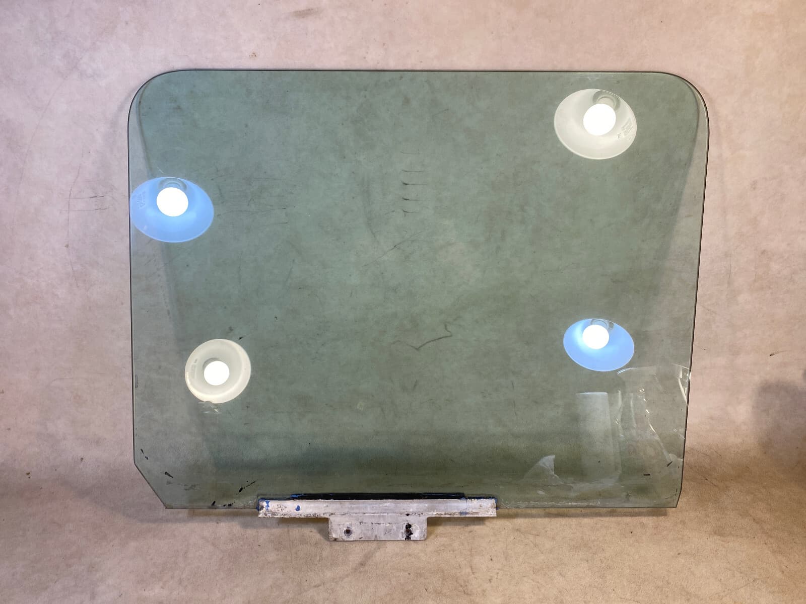 MERCEDES-BENZ Mercedes G class W463 GENUINE Rear Left ore Right Door Window A4637350910