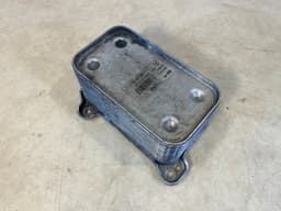 MERCEDES-BENZ Mercedes ML G S class W463 W220 4.0 CDI GENUINE Oil Filter Mounting Bracket — thumbnail 3