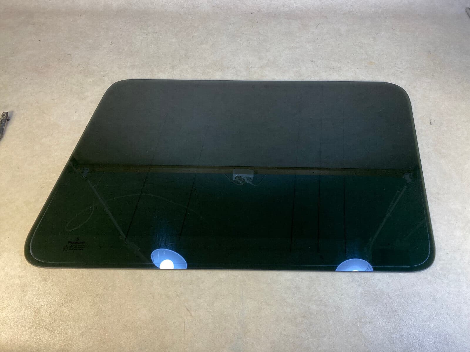MERCEDES-BENZ Mercedes G class W463 GENUINE Rear Right Trunk Window Toned A4636733610