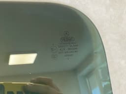 MERCEDES-BENZ Mercedes G class W463 GENUINE Rear Left ore Right Door Window Toned A4637350910 — thumbnail 7