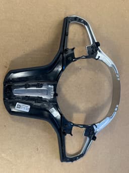 BMW BMW 5 6 7 X3 X4 G30 G31 G32 G11 G12 G01 G02 G08 Used M Steering Wheel Trim Cover — thumbnail 9