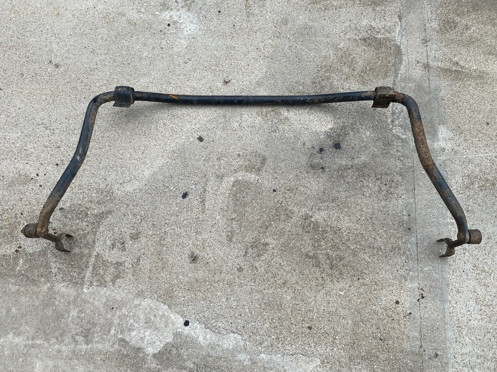 BMW BMW E23 7 SERIES GENUINE Rear Stabilizer 33551127580