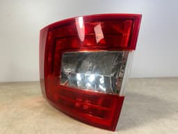 SKODA Tail Light TYC Right for Skoda 5E9945096 /5E9945112 / 11-C675-01-2B — thumbnail 4