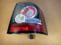 LAND ROVER GENUINE Land Rover Range Rover Sport L320 Rear Right Tail Light Lamp LR015289 — thumbnail 9