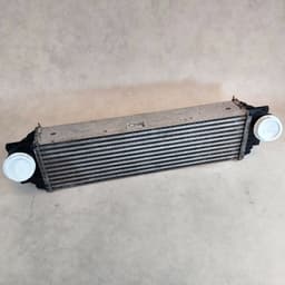 BMW BMW 5er F07 F10 F11 530d INTERCOOLER 17517805629-06 RADIATOR CHARGE AIR 7805629 — thumbnail 1