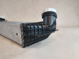 BMW BMW 5er F07 F10 F11 530d INTERCOOLER 17517805629-06 RADIATOR CHARGE AIR 7805629 — thumbnail 10