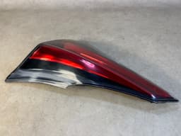 TOYOTA GENUINE TOYOTA RAV4 RH REAR RIGHT INNER SIDE TAIL LIGHT 81580-42030 LHD EUR SPEC — thumbnail 6
