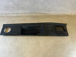 MERCEDES-BENZ Mercedes G class W463 Rear LH Genuine Trim Cover D-Pillar A4636941725 — thumbnail 9