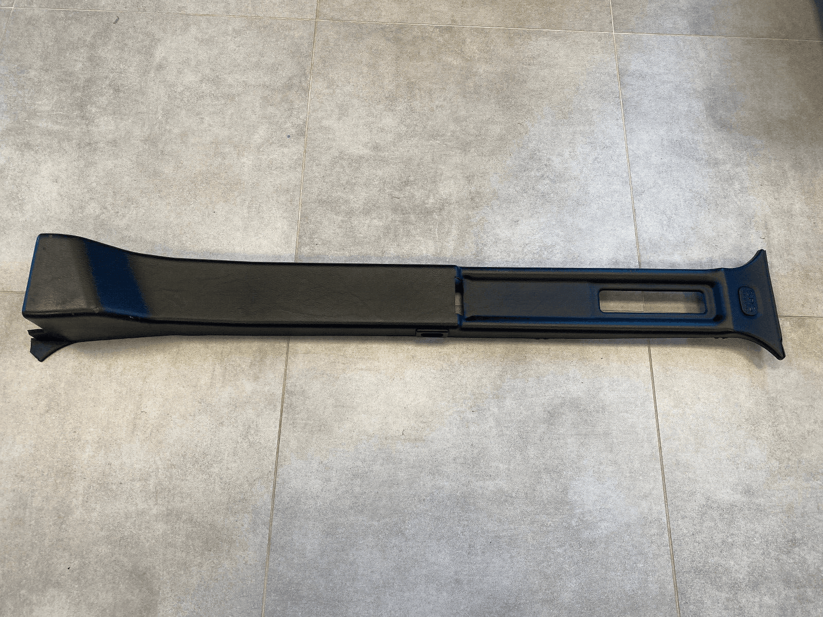 MERCEDES-BENZ Mercedes G class W463 Pillar Trim Panel Right Side A4636900426