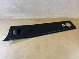 MERCEDES-BENZ Mercedes G class W463 Rear RH Genuine Trim Cover D-Pillar A4636941025 — thumbnail 1