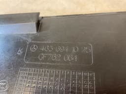 MERCEDES-BENZ Mercedes G class W463 Rear RH Genuine Trim Cover D-Pillar A4636941025 — thumbnail 9