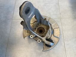 BMW GENUINE BMW X5 E70 F15 X6 E71 E72 F16 Wheel carrier, rear left 33326879101 — thumbnail 3
