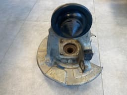 BMW GENUINE BMW X5 E70 F15 X6 E71 E72 F16 Wheel carrier, rear left 33326879101 — thumbnail 8