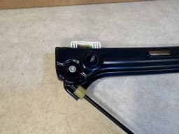 BMW Genuine BMW X5 E70 CLI E70 FRONT LEFT WINDOW REGULATOR WITH MOTOR 51337166379 — thumbnail 6