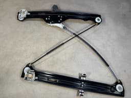 BMW Genuine BMW X5 E70 CLI E70 FRONT LEFT WINDOW REGULATOR WITH MOTOR 51337166379 — thumbnail 9